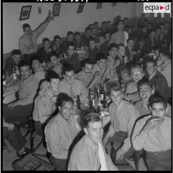 Réception au 9e régiment de zouaves (RZ).