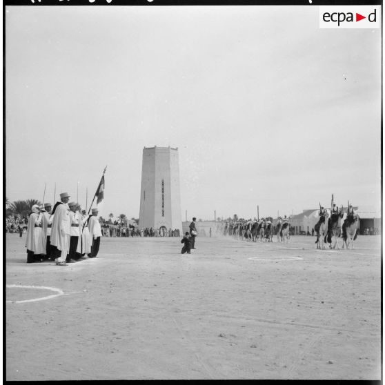 Ouargla. Cérémonie militaire.