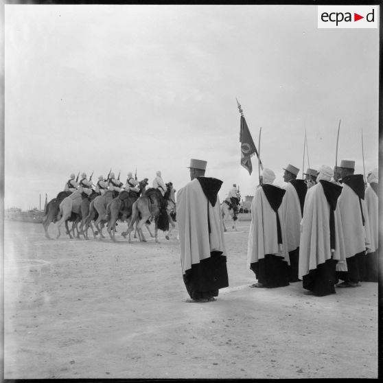 Ouargla. Cérémonie militaire.