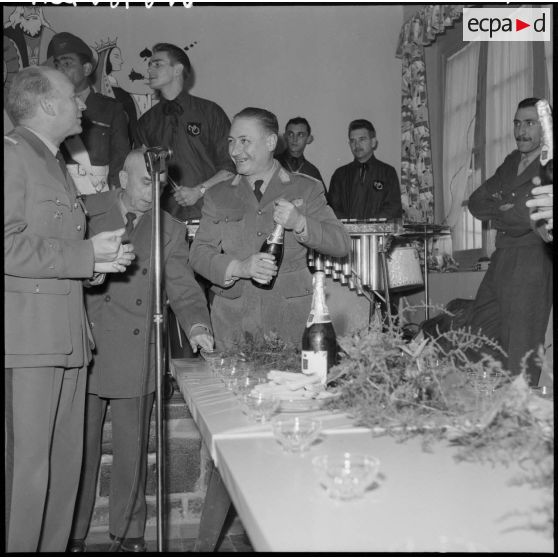 Alger. Réception à la caserne d'Orléans.