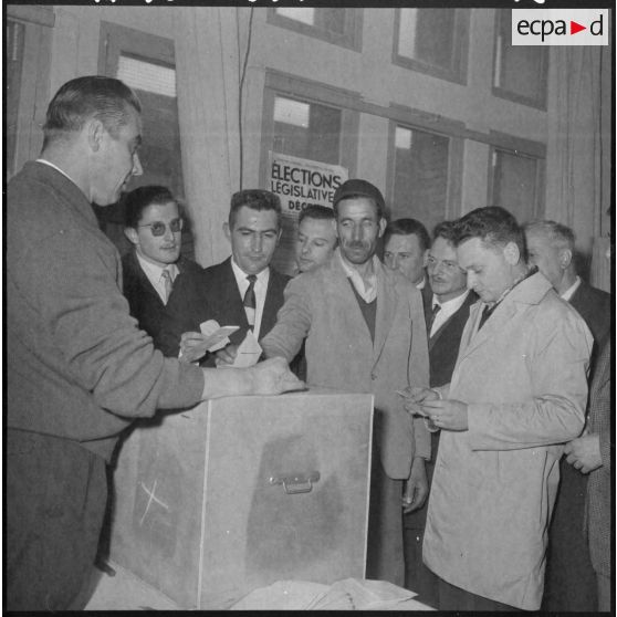 Tizi-Ouzou. Elections législatives.