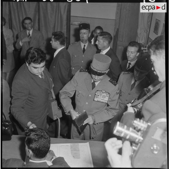 Alger. Elections législatives.