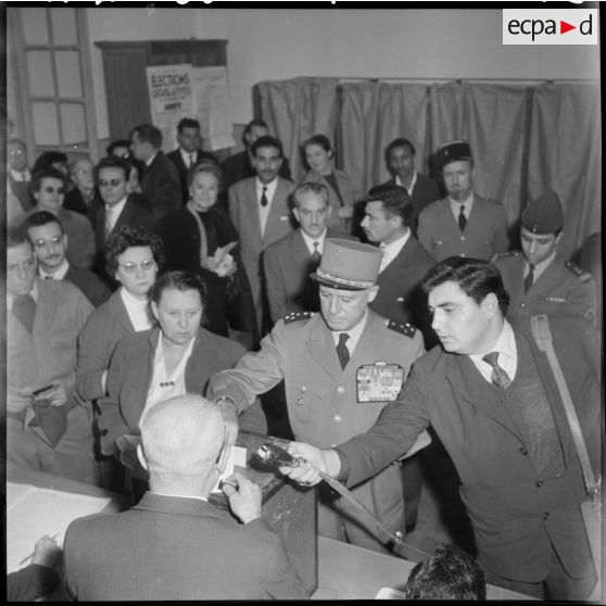 Alger. Elections législatives.