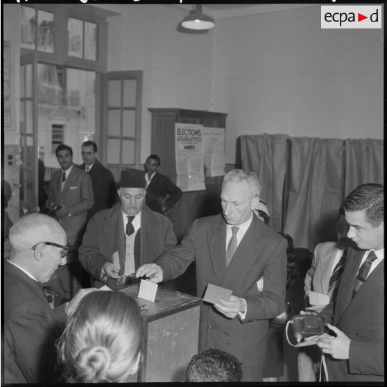 Alger. Elections législatives.