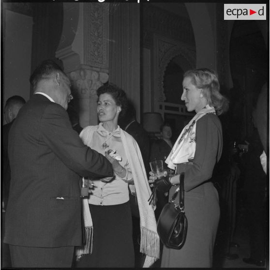 Alger, palais d'été. Réception pour les nouveaux députés.
