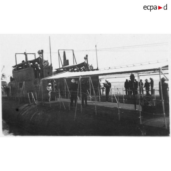 Sous-marins italiens. [légende d'origine]