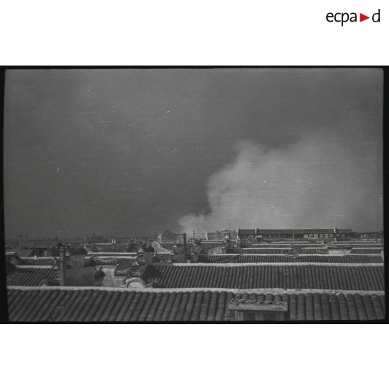 Bombardement japonais de Shanghai. [légende d'origine]