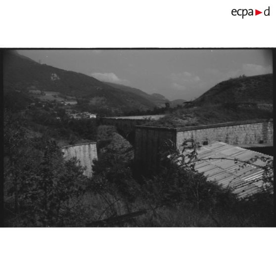 Caponnière simple flanc sud - 1991. [légende d'origine]