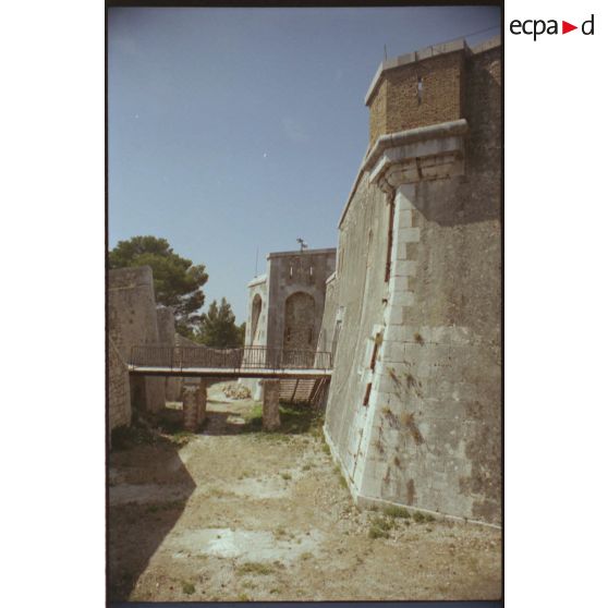 Fort Faron. Front est. [légende d'origine]