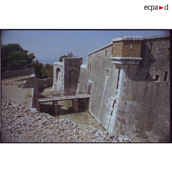 Fort Faron. Front et entrée est vus du nord. [légende d'origine]
