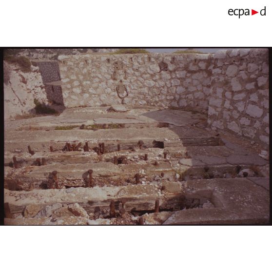 Batterie de Croisette. Emplacement d'un mortier de 270 mm Mle 1889. [légende d'origine]