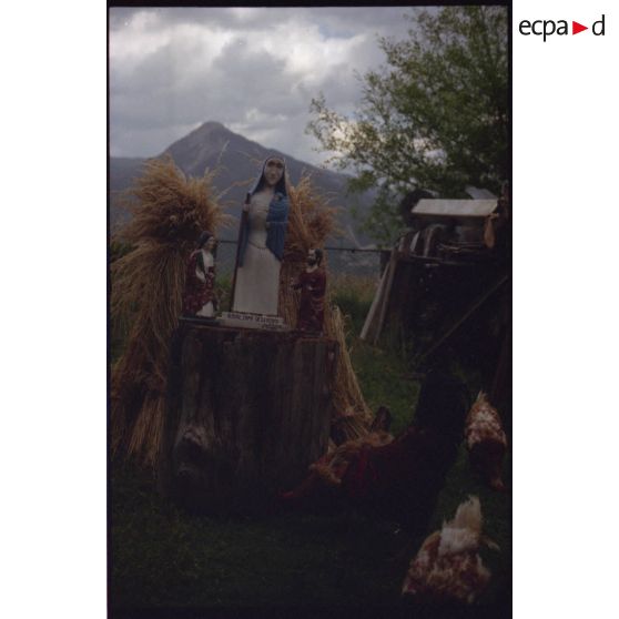 Statues de M. Bonnard. [légende d'origine]