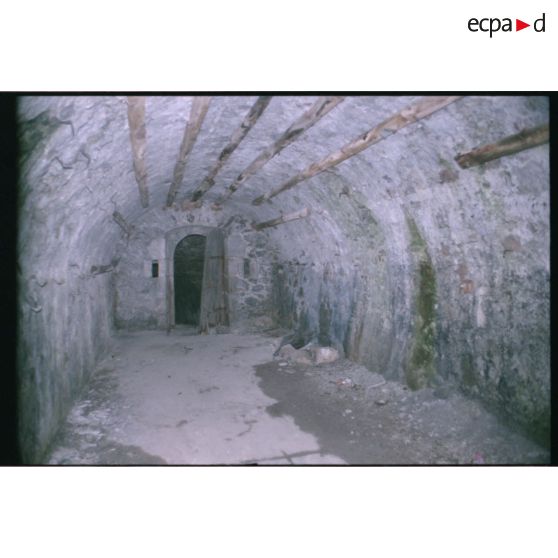 Magasin. [légende d'origine]