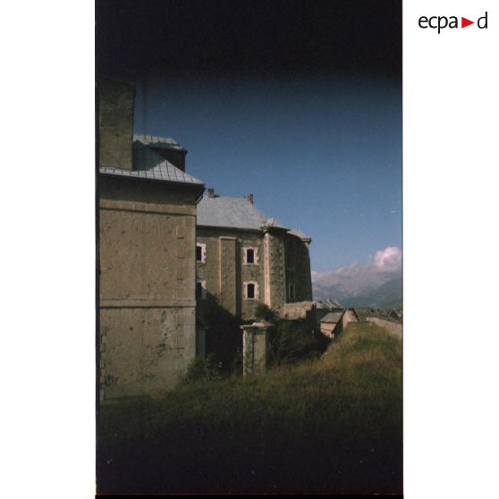 Dos de l'ancienne chapelle. [légende d'origine]