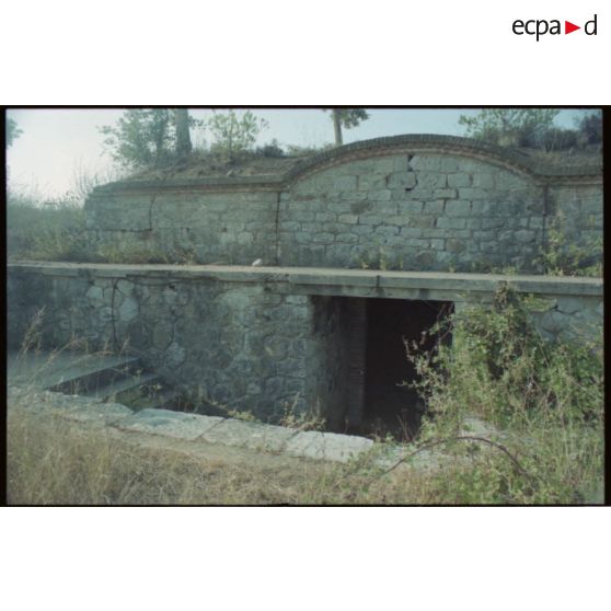 Soute à munitions. [légende d'origine]