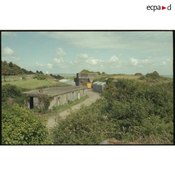 Position de Flak et casernements. [légende d'origine]