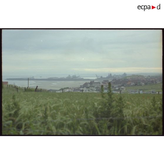 Boulogne vue du fort. [légende d'origine]