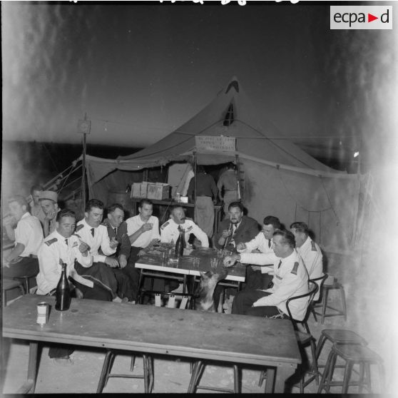 Le 2e groupement motorisé saharien (GMS).