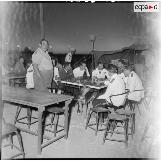 Le 2e groupement motorisé saharien (GMS).