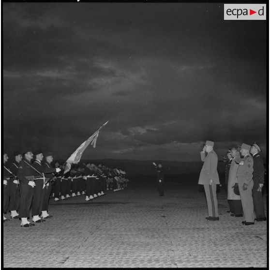 Maison-Blanche. Départ du général de Gaulle.