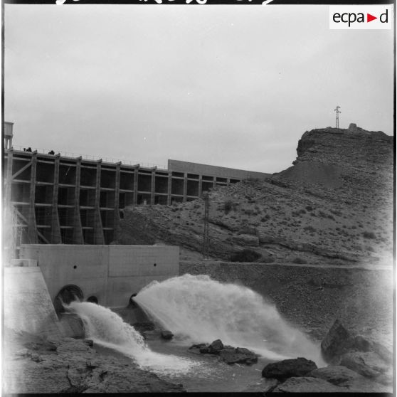 Irrigation de la plaine de M'Sila.