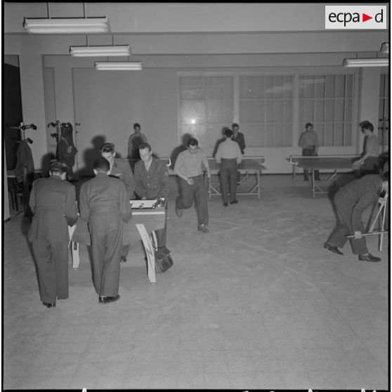 Oran. Foyer Lyautey. Salle de jeux. Future salle Maréchal De Lattre de Tassigny.