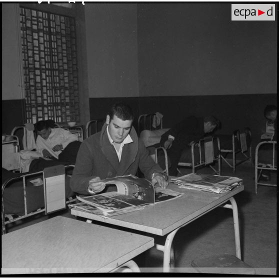 Alger. Hôpital Maillot. Chambre des malades.