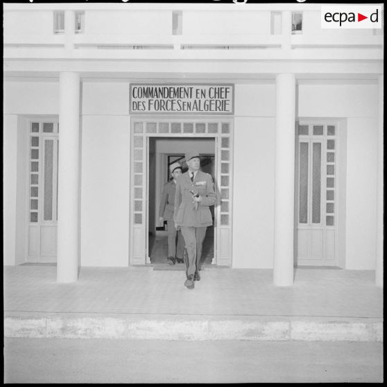 Alger. Le général Allard au commandement en chef des forces en Algérie.