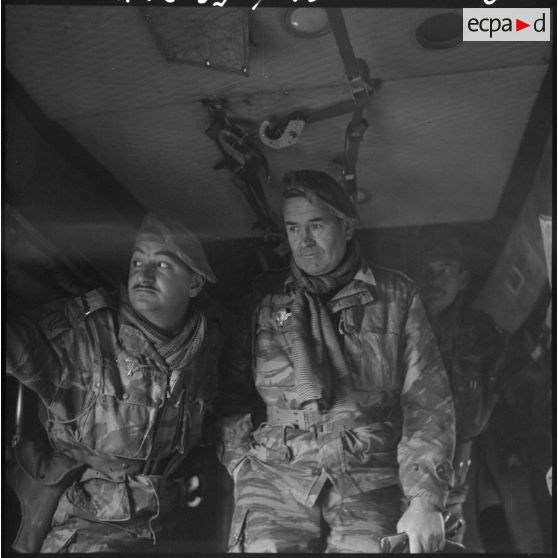Kouriet. Héliportage des commandos du 1er régiment de parachutistes coloniaux (RPC).