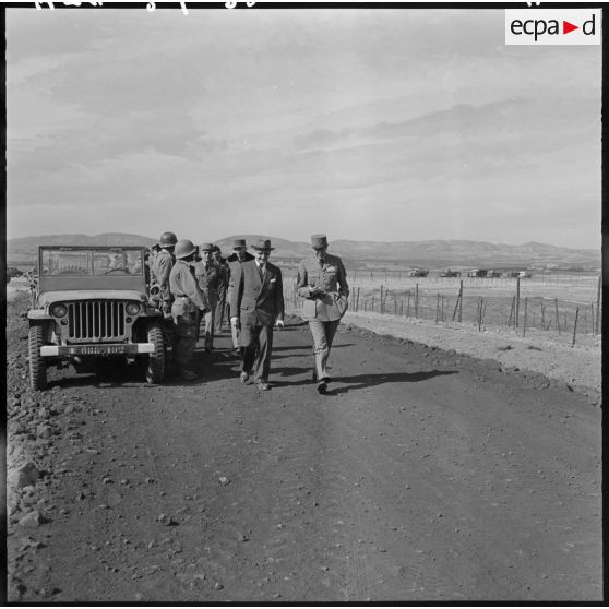 Inspection du général Allard dans l'est constantinois. Arrivée à Negrine.