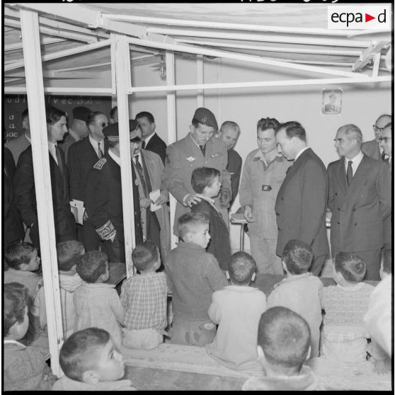 Rovigo. Ecole. Visite de Michel Debré.