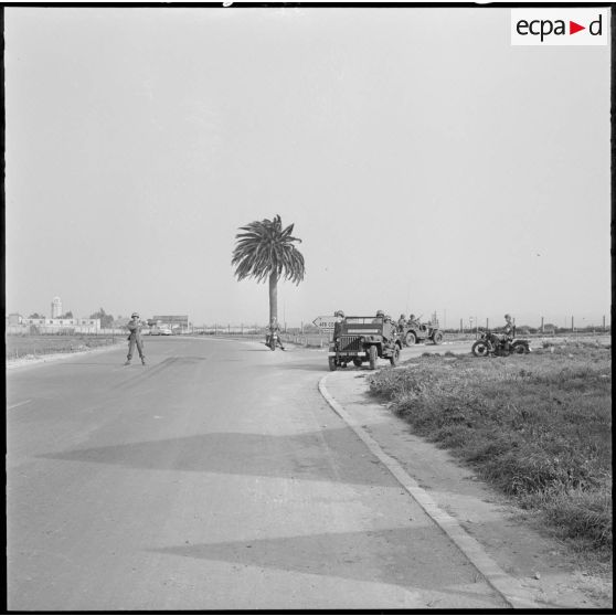 Maison Carrée. La 214e compagnie de circulation routière (214e CCR).