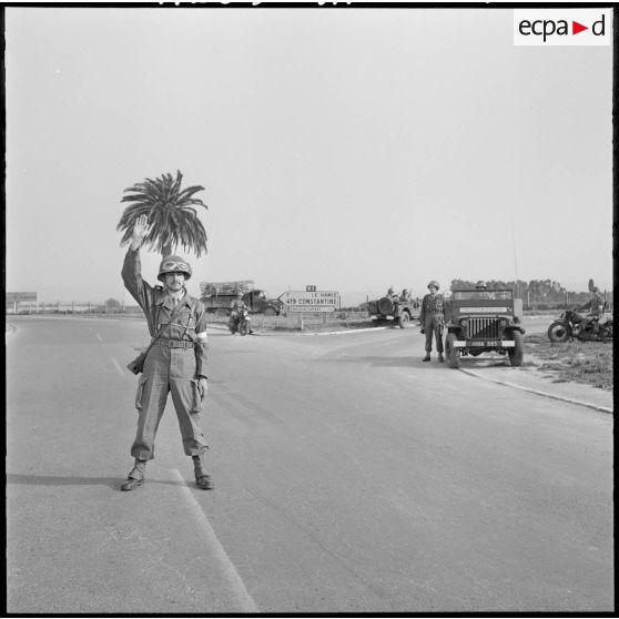 Maison Carrée. La 214e compagnie de circulation routière (214e CCR).