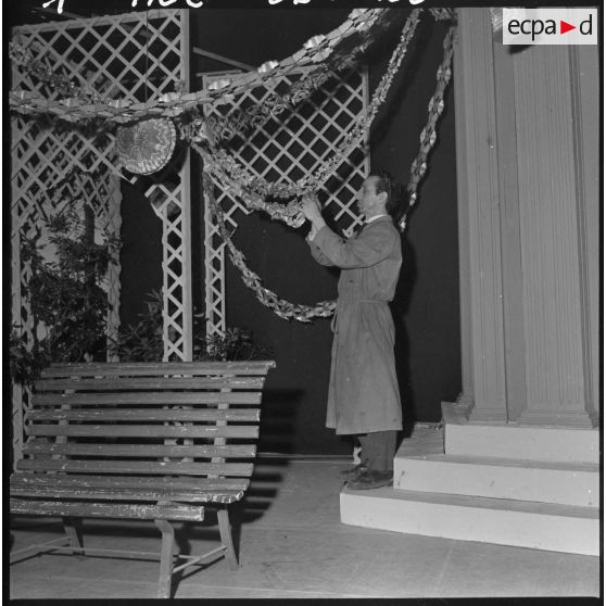 Alger. Studios de la télévision. Répétition d'une pièce de théâtre.