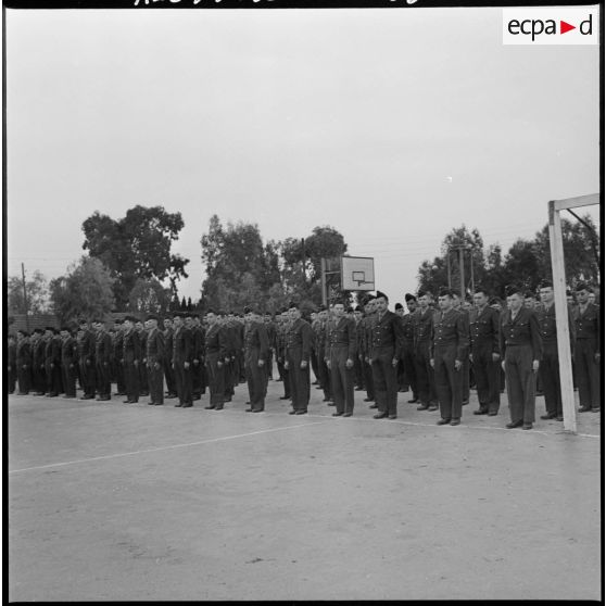 Maison Carré. Prise d'armes au 45e régiment d'instruction des transmissions (RITrs).