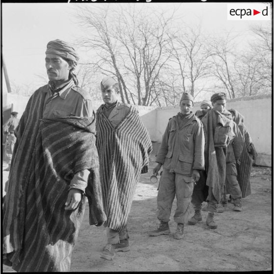 Aïn Beïda. Distribution de vivres.