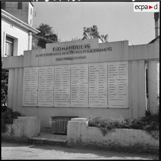 Birmandreïs. Monument aux morts.