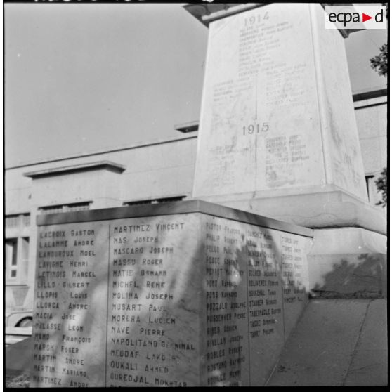 Hussein Dey. Monument aux morts.