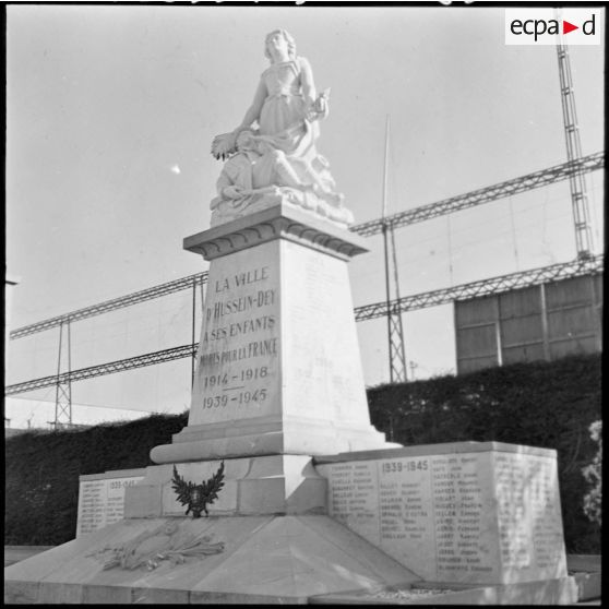 Hussein Dey. Monument aux morts.