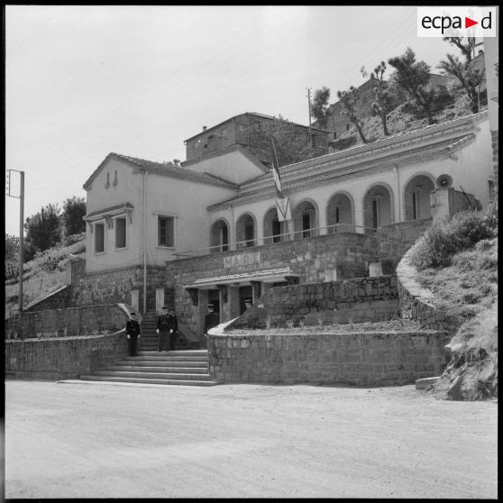 Taourirt Mimoun. Mairie.