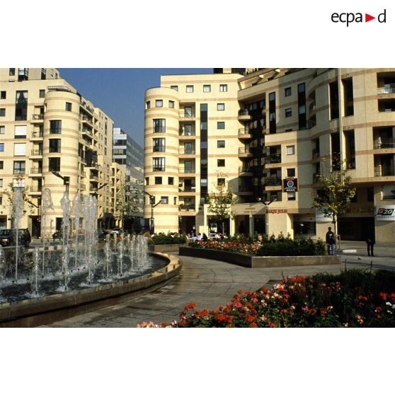 Levallois-Perret (92). Place Georges Pompidou.