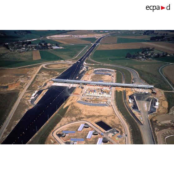 Saint-Romain (76). Le chantier de l'autoroute  A29 à hauteur du péage de Saint-Romain-de-Colbosc.