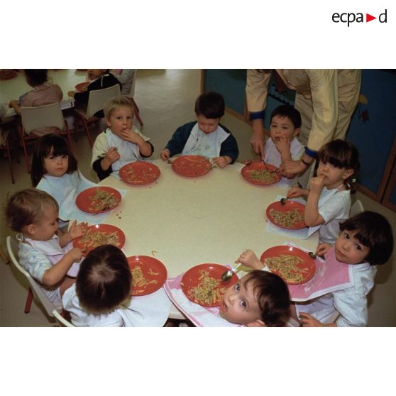 Paris 12e. Ministère des Finances. La crèche.