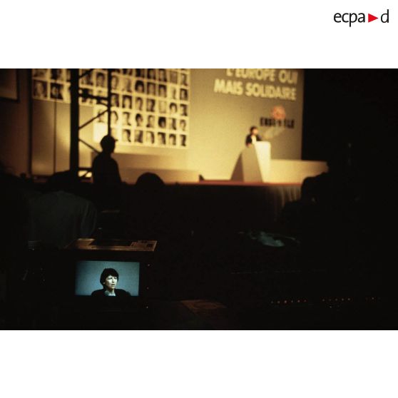 07 juin 1994. Créteil (94). Elections européennes. Meeting du Parti Socialiste au Palais des Sports.