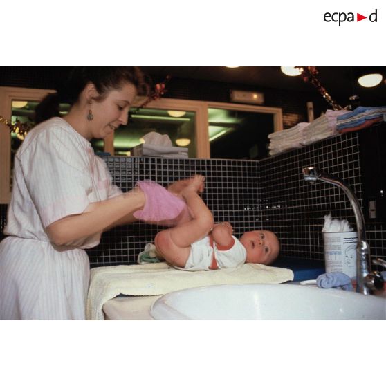 Paris 12e. Ministère des Finances. La crèche.