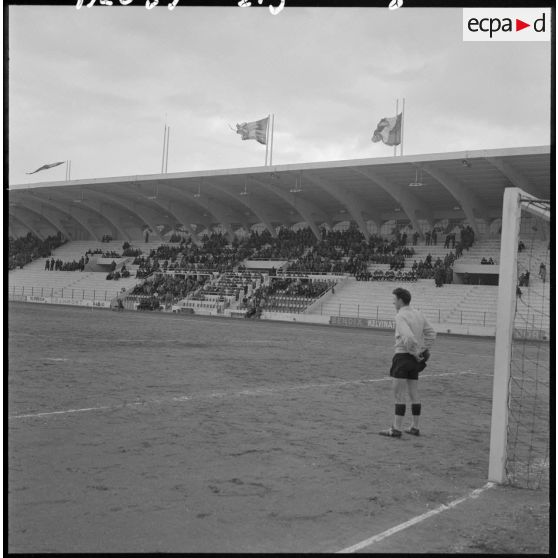 Oran. Stade municipal. Finale du championnat de France militaire. Phases de jeu.