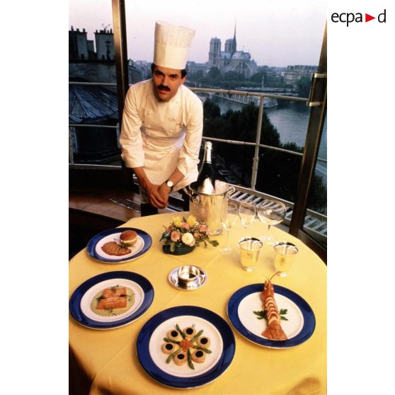 Paris. Restaurant La Tour d'Argent; le chef.