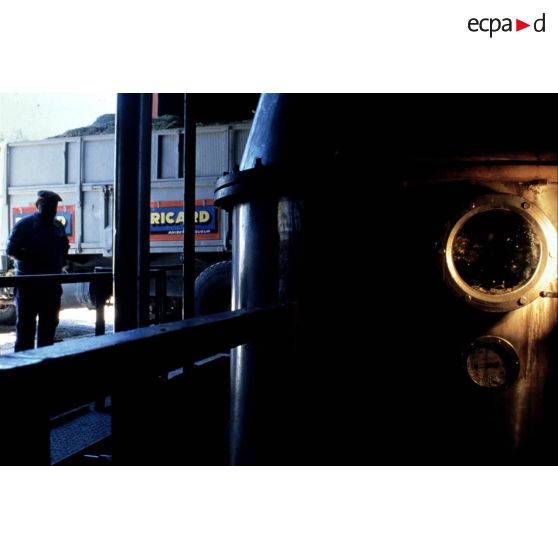 Camargue (13). Domaine de Méjanes. Distillerie de fenouil. Société Ricard.