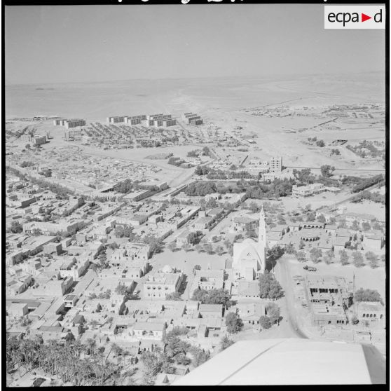 Vue aérienne de Colomb-Béchar.