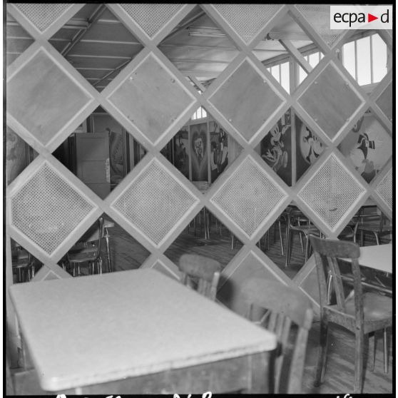 Setif - Aïn Arnat. Foyer de la base héliport Maréchal de Lattre.